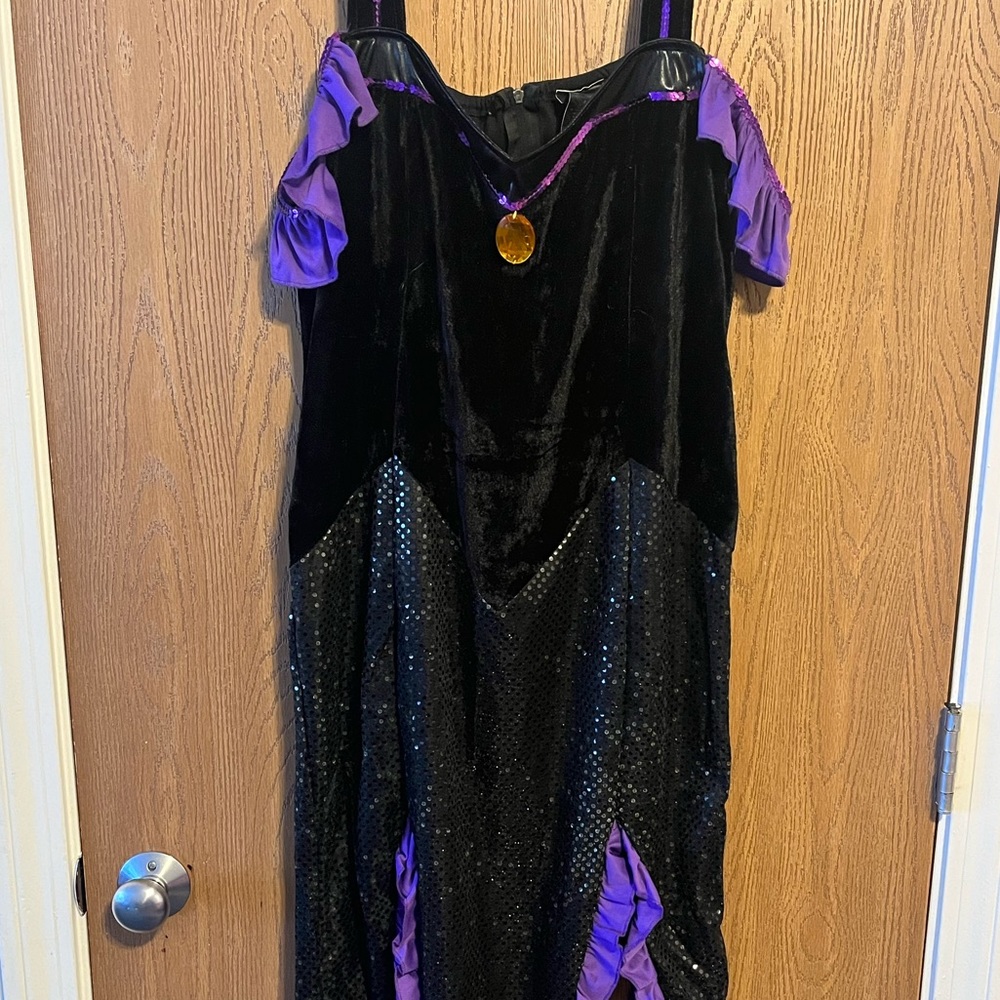 Leg Avenue Sea Witch Ursula Costume